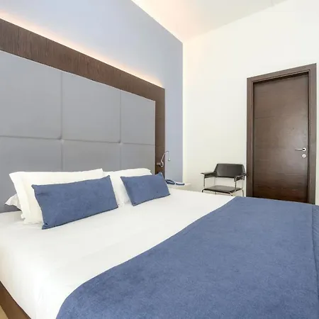 Hotel City 3*