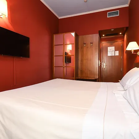 Hotel City 3*