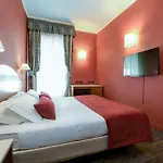 シティ 3*