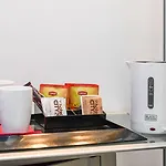 シティ ホテル デセンツァーノ・デル・ガルダ