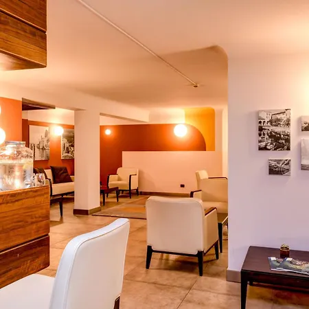Hotel City 3* Ντεζεντσάνο ντελ Γκάρντα