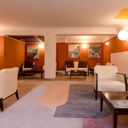 Ξενοδοχείο Hotel City 3*