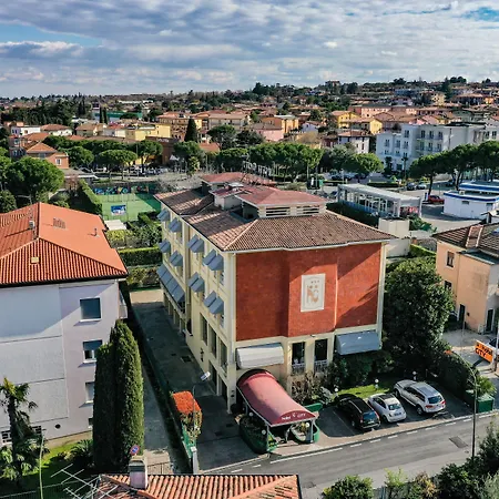 Ξενοδοχείο Hotel City 3*