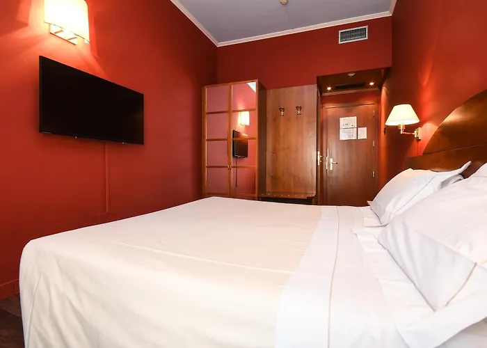 Hotel City 3*