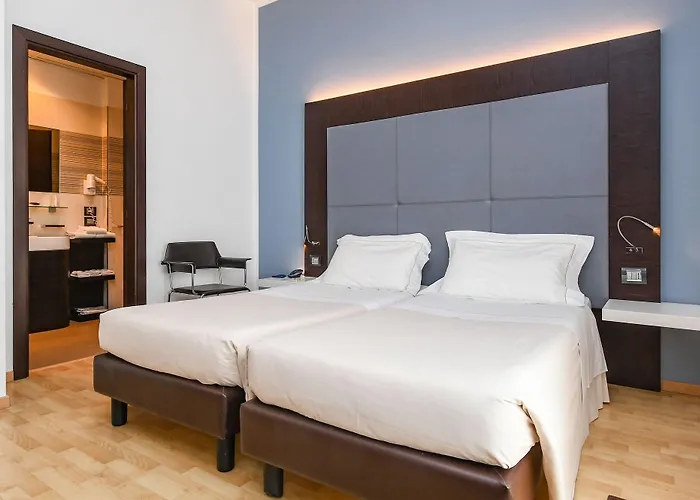 Hotel City Ντεζεντσάνο ντελ Γκάρντα