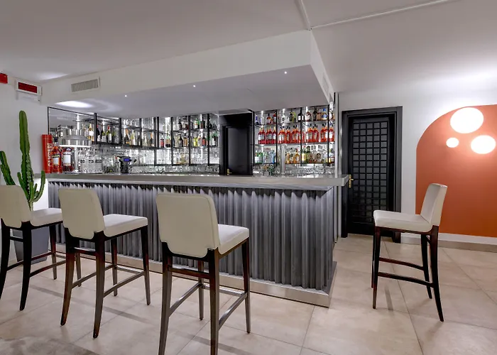 Hotel City Ξενοδοχείο Ντεζεντσάνο ντελ Γκάρντα