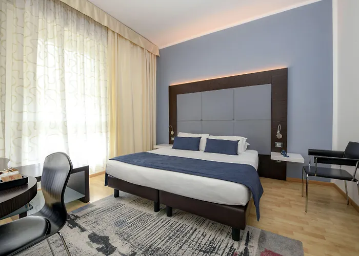Ξενοδοχείο Hotel City Ντεζεντσάνο ντελ Γκάρντα