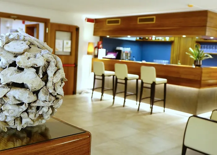 Hotel City Ντεζεντσάνο ντελ Γκάρντα
