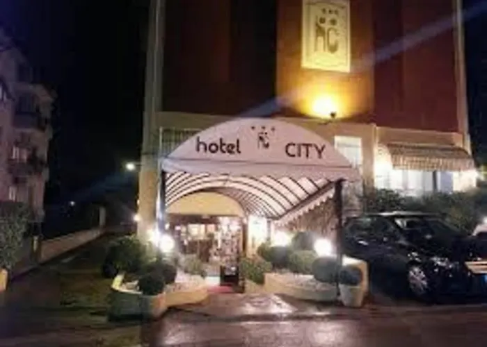 Ξενοδοχείο Hotel City 3*